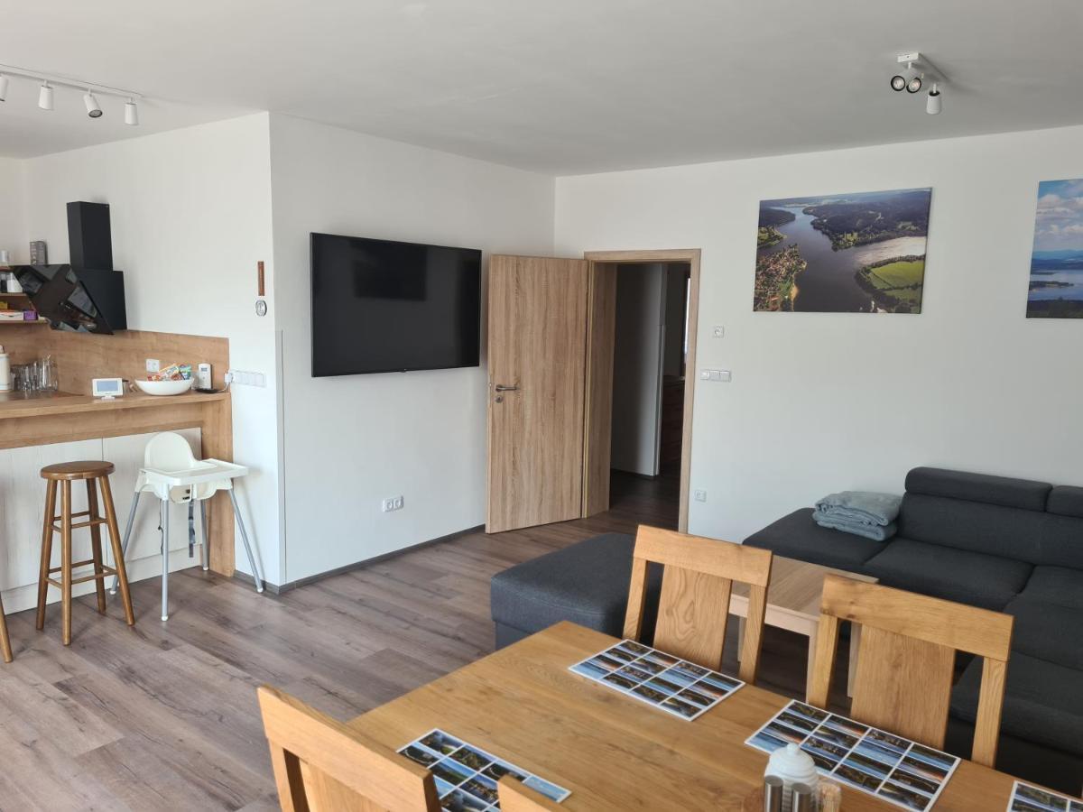 Apartman Kuba Frymburk Buitenkant foto