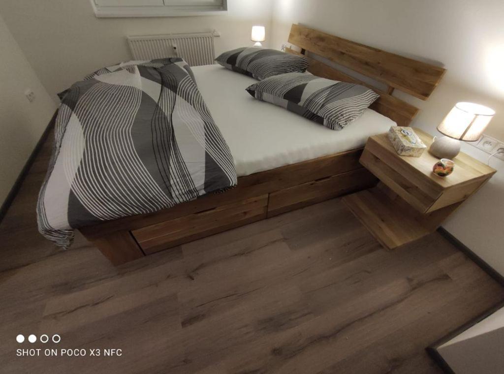 Apartman Kuba Frymburk Buitenkant foto